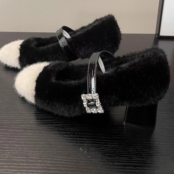 women shoes Heels - Picture 2 of 6